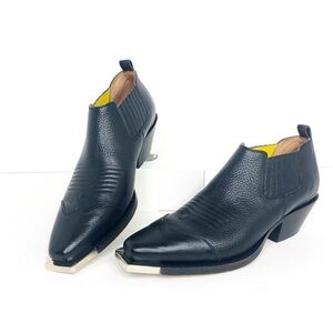 𝅺OFF White C/O Virgil Abloh size 38 Black leather, Western ankle boots
